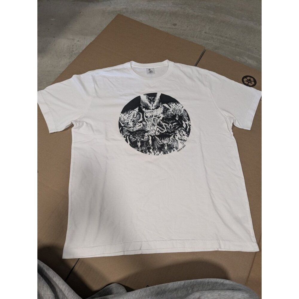 OVO OWL FLOCK T-SHIRT WHITE Men size large Worn once 2022